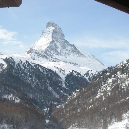 Haus Leopold Apartamento Zermatt Exterior foto