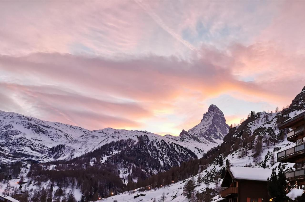 Haus Leopold Apartamento Zermatt Exterior foto