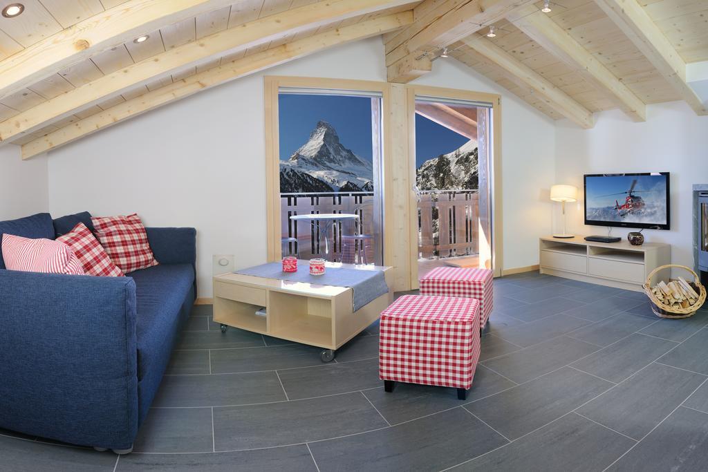Haus Leopold Apartamento Zermatt Exterior foto